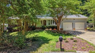 1102 Montvale Circle, Signal Mountain, TN 37377