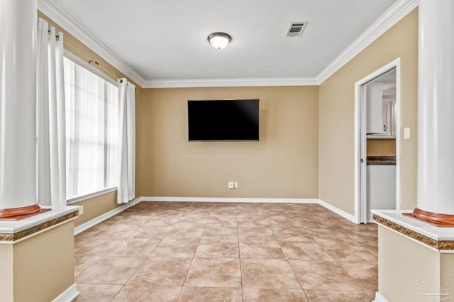 2125 Foxford St, Cantonment, FL 32533