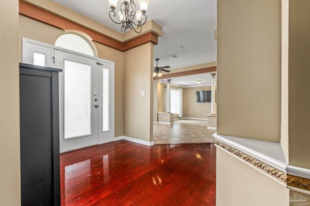 2125 Foxford St, Cantonment, FL 32533