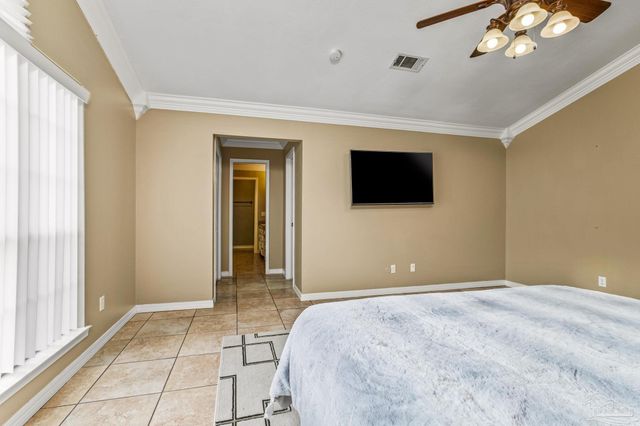 2125 Foxford St, Cantonment, FL 32533