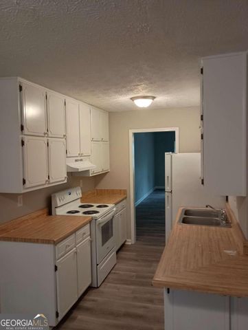 8278 Mountain Pass, Riverdale, GA 30274