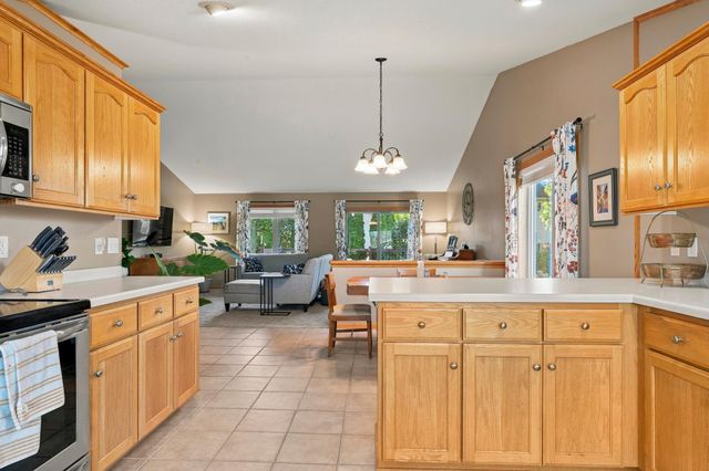 1926 Hart Drive SW, Rochester, MN 55902