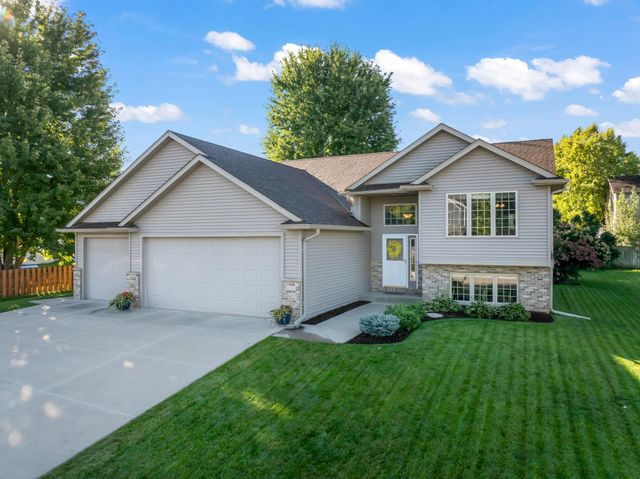 1926 Hart Drive SW, Rochester, MN 55902