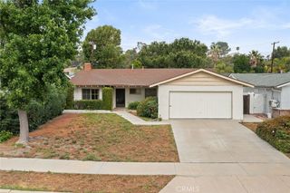 6451 Franrivers, West Hills, CA 91307