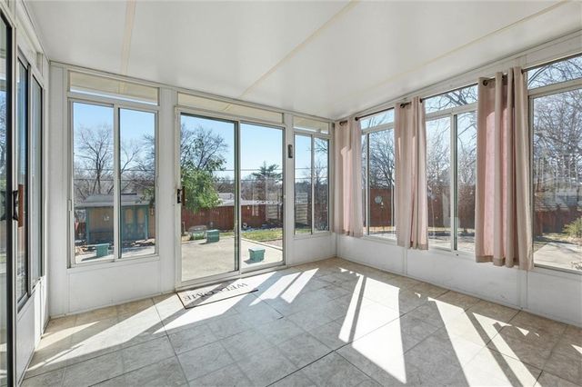 7201 NW 73rd Street, Kansas City, MO 64152