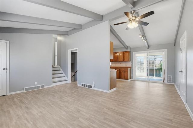 7201 NW 73rd Street, Kansas City, MO 64152