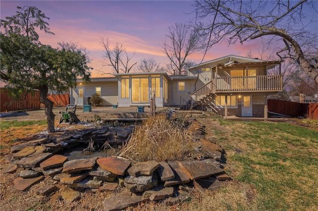 7201 NW 73rd Street, Kansas City, MO 64152