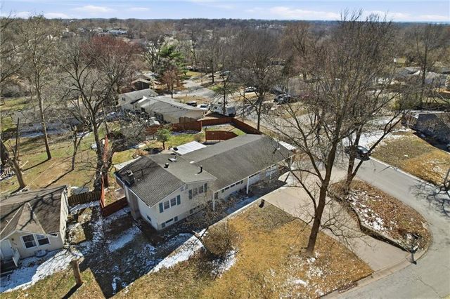 7201 NW 73rd Street, Kansas City, MO 64152