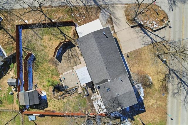 7201 NW 73rd Street, Kansas City, MO 64152