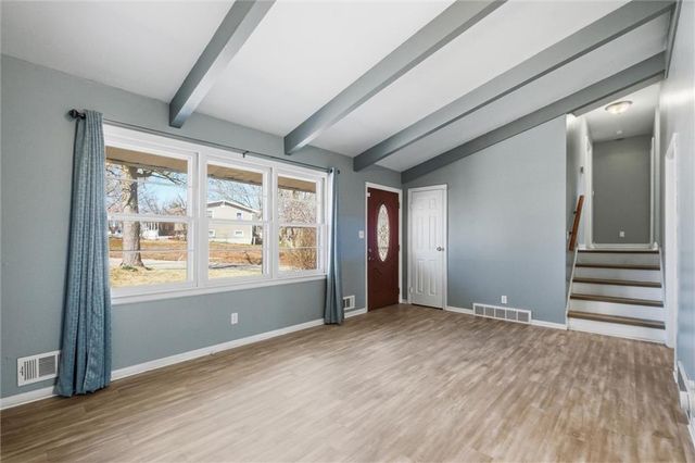 7201 NW 73rd Street, Kansas City, MO 64152