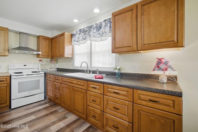 235 Maple Road, Maple, NC 27956