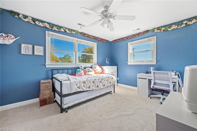315 Dandy Loop RD, Yorktown, VA 23692