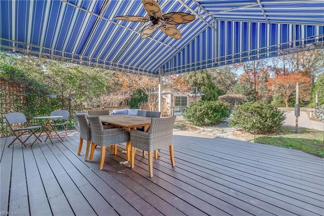 315 Dandy Loop RD, Yorktown, VA 23692