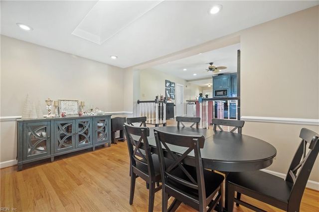 315 Dandy Loop RD, Yorktown, VA 23692