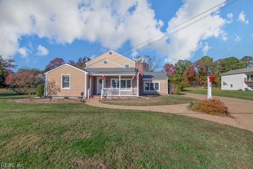 315 Dandy Loop RD, Yorktown, VA 23692