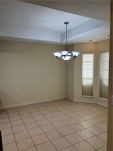 7801 Northwind Dr, Corpus Christi, TX 78414