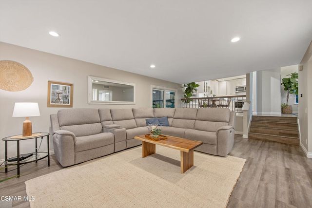 2920 Hyacinth Court, Thousand Oaks, CA 91360