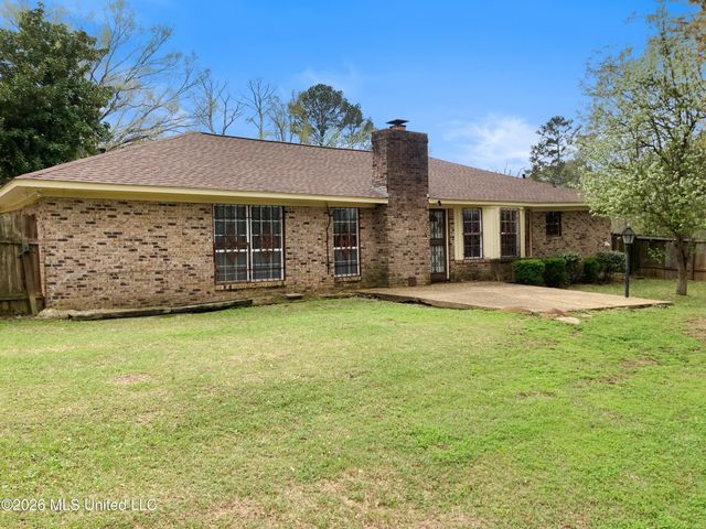 120 Richview Place, Jackson, MS 39206