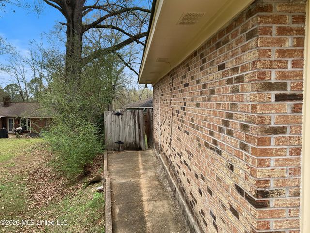 120 Richview Place, Jackson, MS 39206