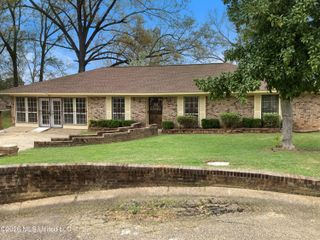 120 Richview Place, Jackson, MS 39206