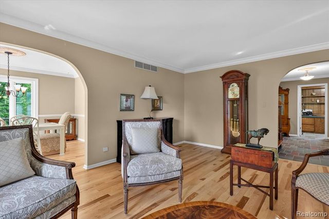 12664 Lashbrook Lane, Brighton, MI 48114