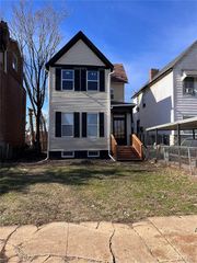 1215 N Euclid Avenue, St Louis, MO 63113