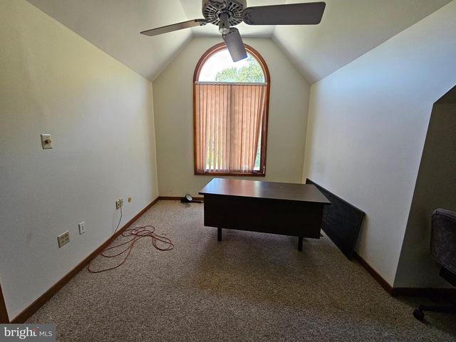 124 COMMONS CT, Chadds Ford, PA 19317