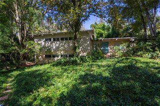 2074 NW 11TH ROAD, Gainesville, FL 32605