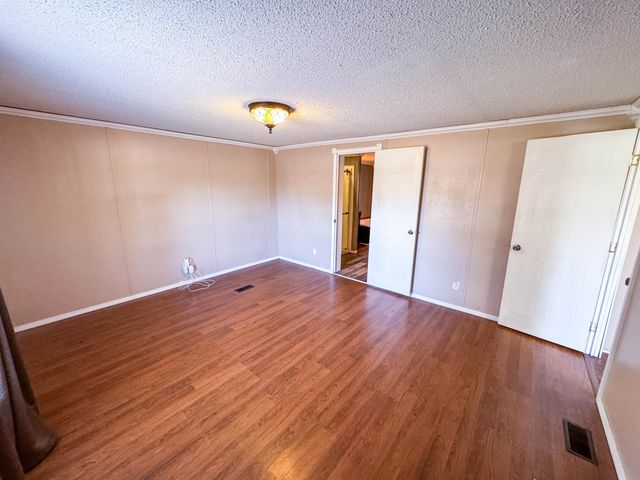 605 Noble, Waskom, TX 75692