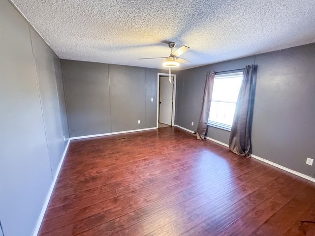 605 Noble, Waskom, TX 75692