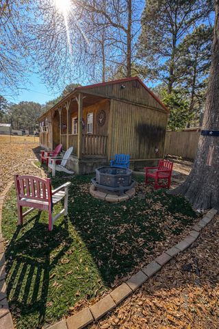 605 Noble, Waskom, TX 75692