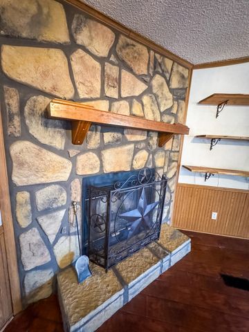 605 Noble, Waskom, TX 75692