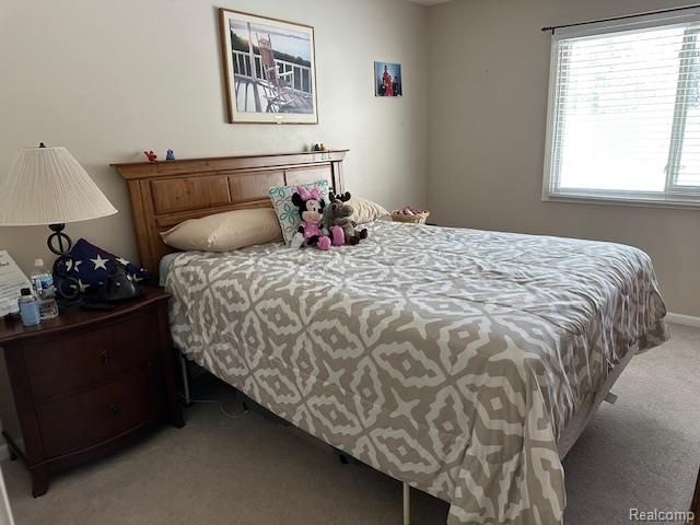 1634 Fielding Drive N, Rochester Hills, MI 48307