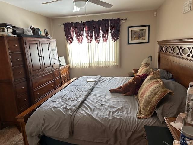 1634 Fielding Drive N, Rochester Hills, MI 48307