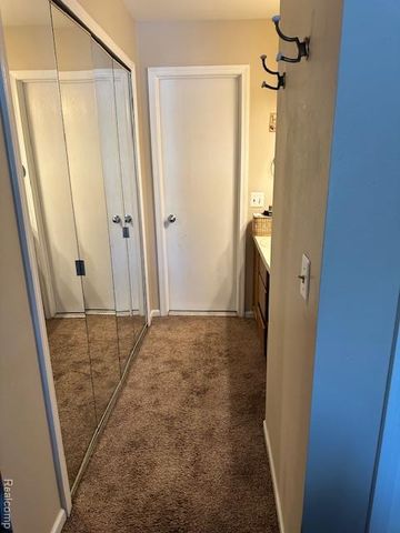 1634 Fielding Drive N, Rochester Hills, MI 48307