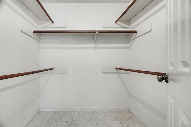 16422 Willingham Way, Houston, TX 77095