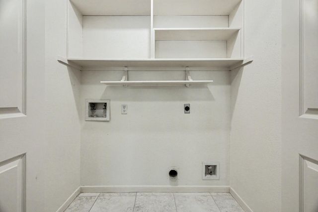 16422 Willingham Way, Houston, TX 77095