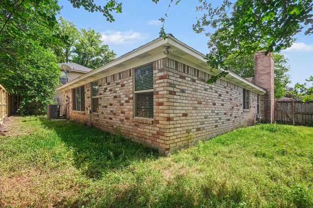 16422 Willingham Way, Houston, TX 77095