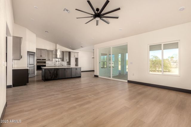 22518 W MEADE Lane, Buckeye, AZ 85326