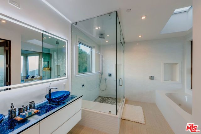 2050 Rambla Pacifico Street, Malibu, CA 90265