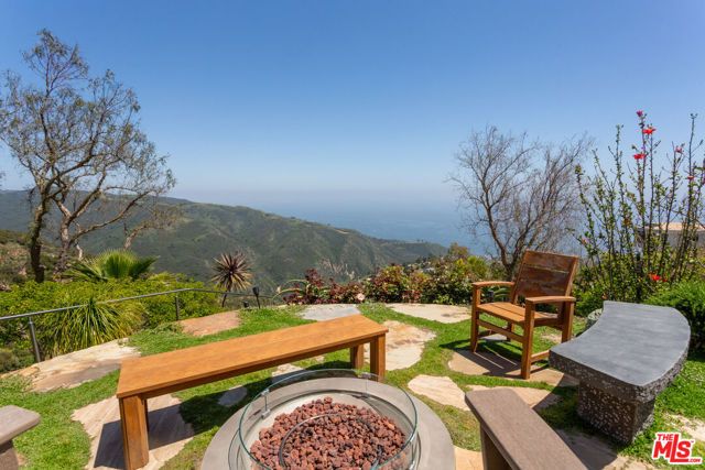 2050 Rambla Pacifico Street, Malibu, CA 90265