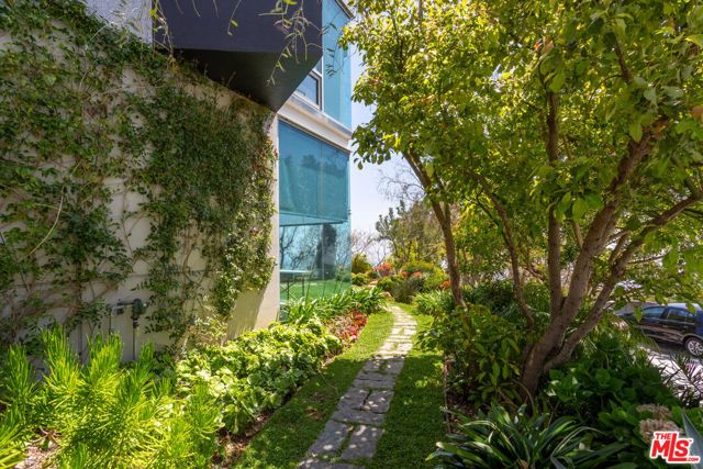 2050 Rambla Pacifico Street, Malibu, CA 90265