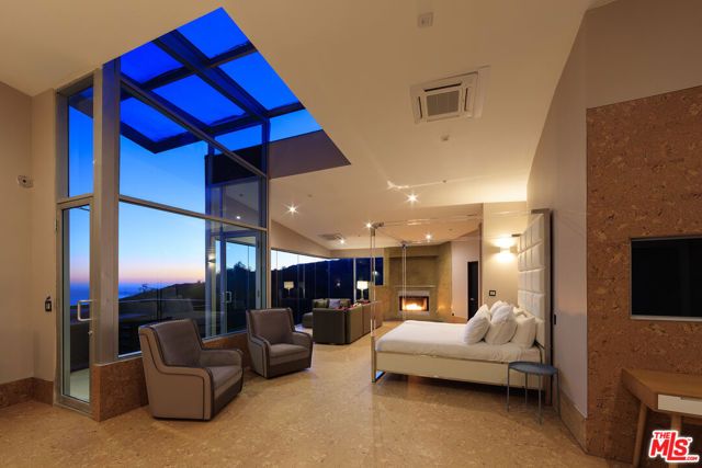 2050 Rambla Pacifico Street, Malibu, CA 90265