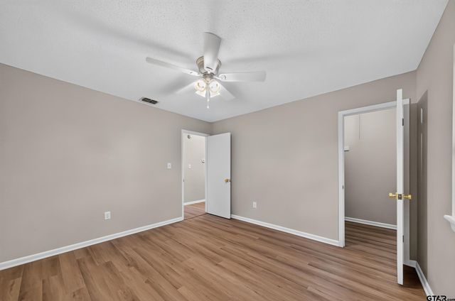 913 Christopher Drive, Whitehouse, TX 75791