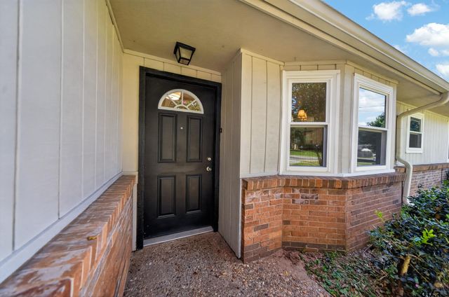 913 Christopher Drive, Whitehouse, TX 75791