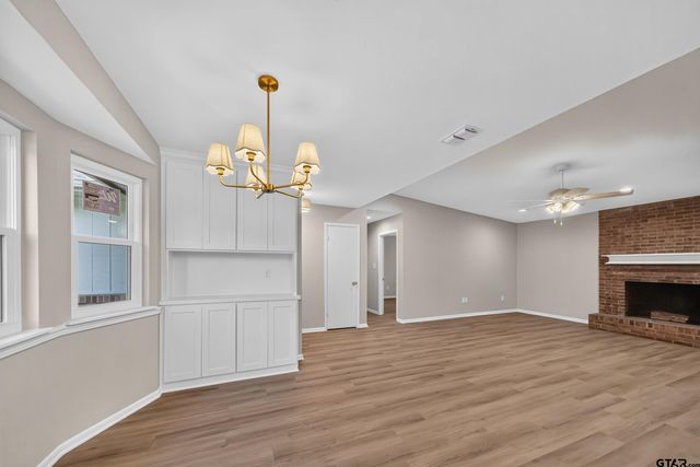 913 Christopher Drive, Whitehouse, TX 75791