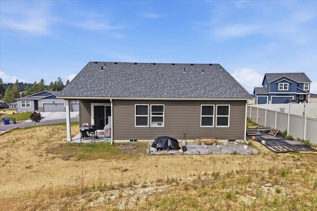 8115 S Avery Rd, Cheney, WA 99004