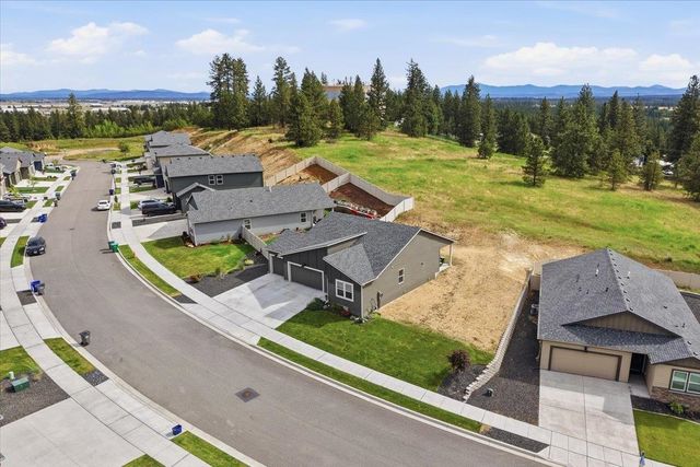 8115 S Avery Rd, Cheney, WA 99004