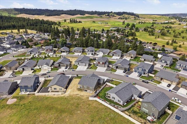 8115 S Avery Rd, Cheney, WA 99004