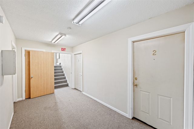 217 NW College Avenue, Ankeny, IA 50023